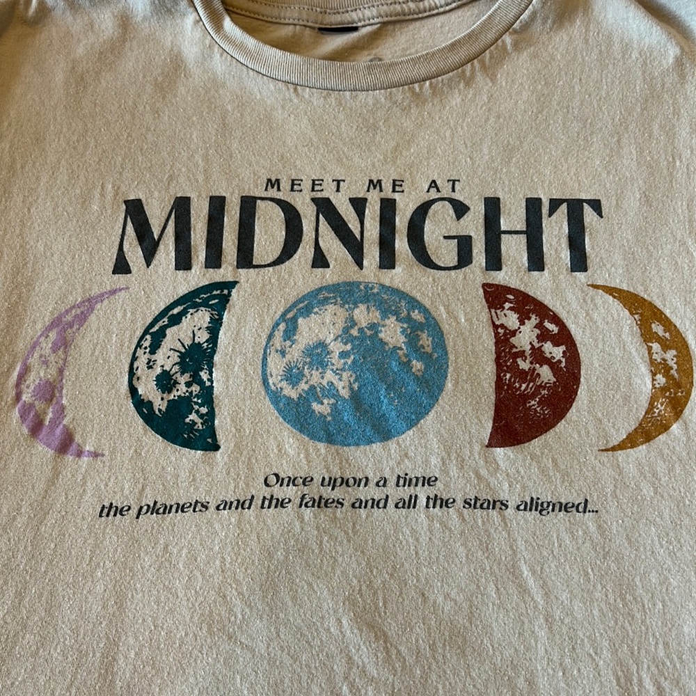 Taylor Swift themed shirt